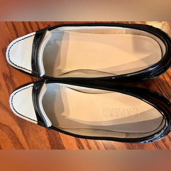 High-End Ralph Lauren Collection B&W Penny Loafers Women Size 8.5 All Leather - Picture 4 of 5